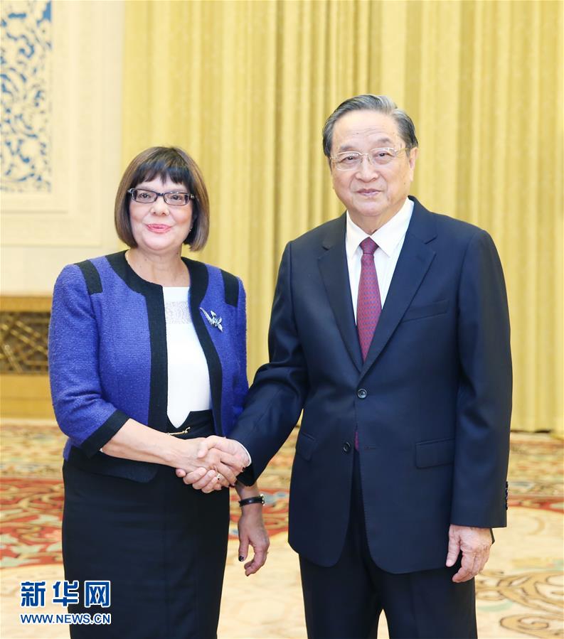 11月27日，全國政協(xié)主席俞正聲在北京會(huì)見塞爾維亞國民議會(huì)議長戈伊科維奇。新華社記者 姚大偉 攝