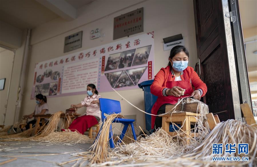 （新華全媒頭條·決戰(zhàn)決勝脫貧攻堅(jiān)·督戰(zhàn)未摘帽貧困縣·圖文互動(dòng)）（6）不獲全勝，決不收兵——全國(guó)52個(gè)掛牌督戰(zhàn)貧困縣脫貧攻堅(jiān)紀(jì)實(shí)