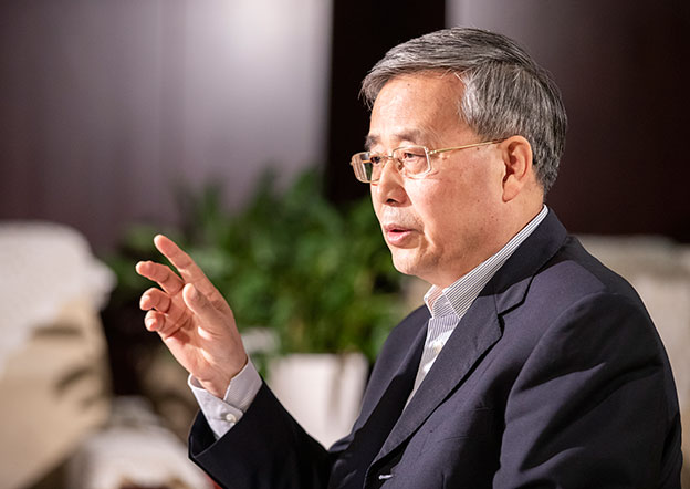 爭取三年以后，銀行業(yè)對民營企業(yè)的貸款占新增公司類貸款的比例不低于50%