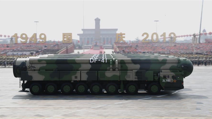 300秒回顧國慶70周年大閱兵！東風(fēng)-41、殲-20震撼亮相